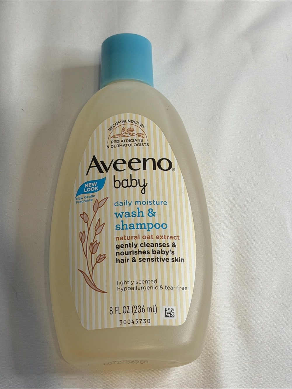 Baby Daily Moisture Wash & Shampoo – Blue Cap